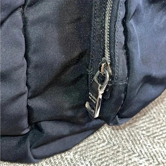$2,300 PRADA Blk Nylon Baby Bag/Diaper Bag/Designer Logo Handbag Lux Tote/Purse - Picture 12 of 16